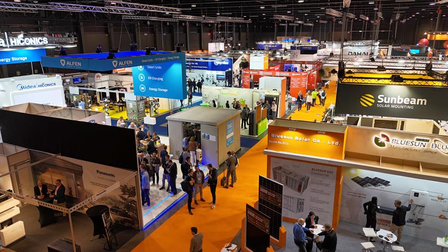 Première édition réussie du salon Solar Solutions Courtrai
