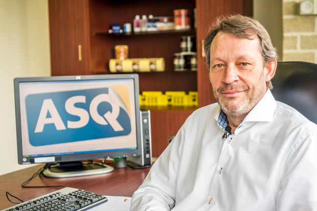 Flexo ou Numérique? Notre équipe sera heureuse de répondre a cette question!