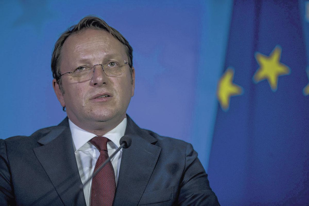 Olivér Várhelyi, un 'pitbull' à la santé européenne 