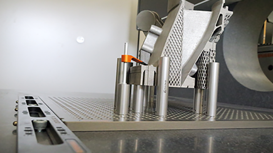 Bridage modulaire et sur mesure pour la métrologie