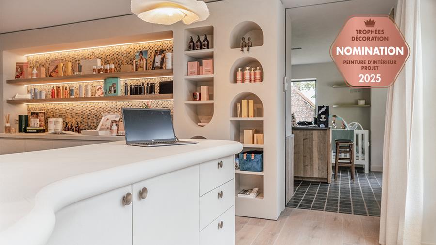 Un salon de beauté tout en style et en élégance